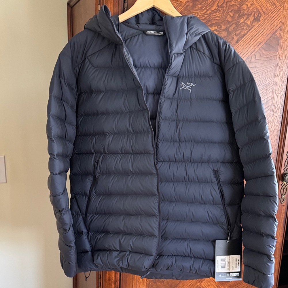 Arc'teryx Men's Cerium Down XL Bought in Canada NWT Black Saphire